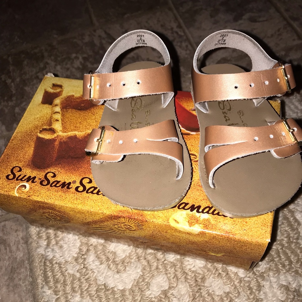 Sun sans baby girl sandals